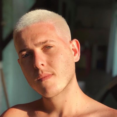 alefmelogs3's tweet image. #NovaFotoDePerfil