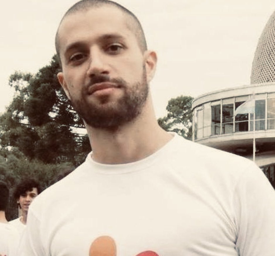 maxiferraro's tweet photo. Nos dejó un gran militante de las leyes de Matrimonio Igualitario,  
Identidad de Género y Antidiscriminatoria de la Ciudad de Buenos Aires.

Acompaño a sus familiares y amigos y compañeros en este duro momento.

¡Hasta siempre @AleNasifSalum! Volá alto y tranquilo. https://t.co/jK7jxjXX8f