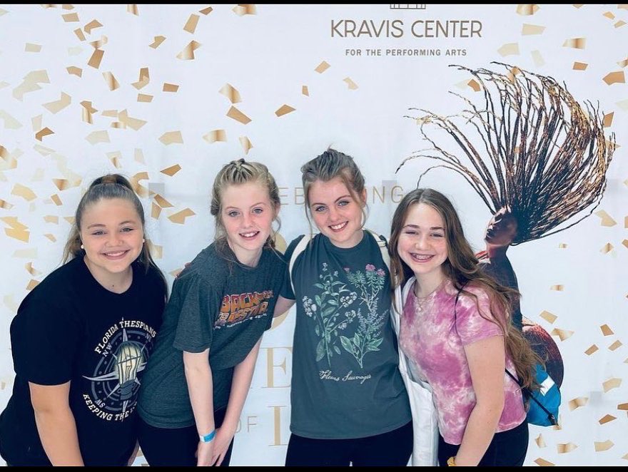 c_cich14's tweet photo. Dancing with Broadway industry professionals at the Kravis! #prouddramamama #welovethearts https://t.co/Nk1dytuZWn