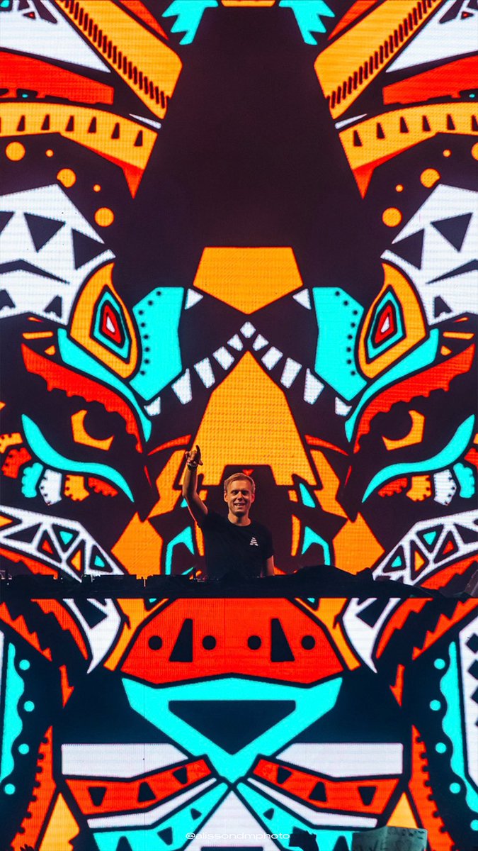 Lady_DayanaK's tweet photo. .@arminvanbuuren 🥹🥹🇧🇷🇧🇷♥️♥️🫠 #arminvanbuuren #arminforever #arminking #loveyou #trancefamily #Trance #brasil #Netherlands https://t.co/EnxJ9mCDb2