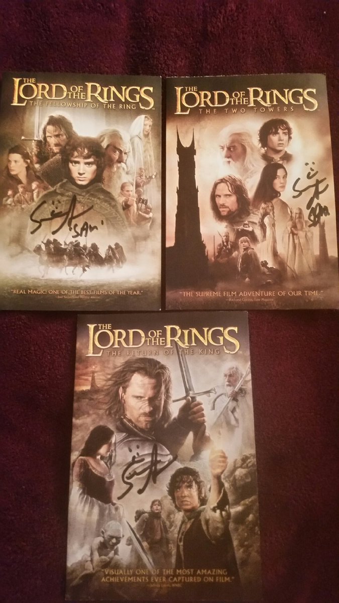 patrickgreen29's tweet photo. @KaceyKadoodles During the 2016 U.S. Presidential campaign, @SeanAstin did several stops around Detroit to promote voter registration. I was fortunate to spend the evening with him! He signed these as a gift for me! Thanks again, Sean! https://t.co/aVZp52lfPE