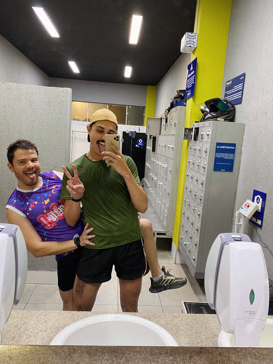 aires_denner's tweet photo. Sem Instagram, então o pós treino vai ser aqui mesmo!! 😜 #focados https://t.co/H44Qxavjp2