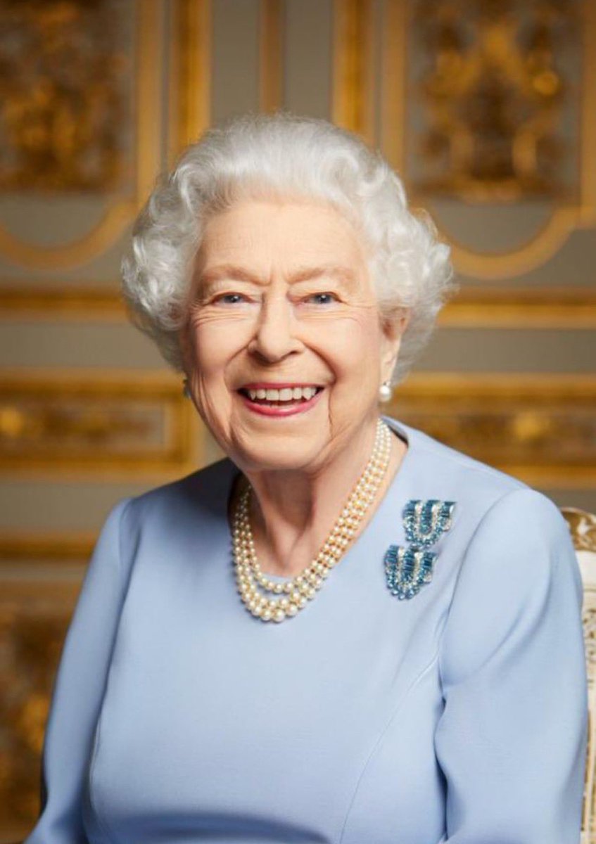 Colinfirth008's tweet photo. Heaven has gained the most special angel your Majesty, thank you for devotion and duty to the Crown, the logevity of your reign was carried out with dedication and loyalty. Rest on in Heaven my Queen, So you live with us for ever🌹🌹 https://t.co/3Tdpnygxzl