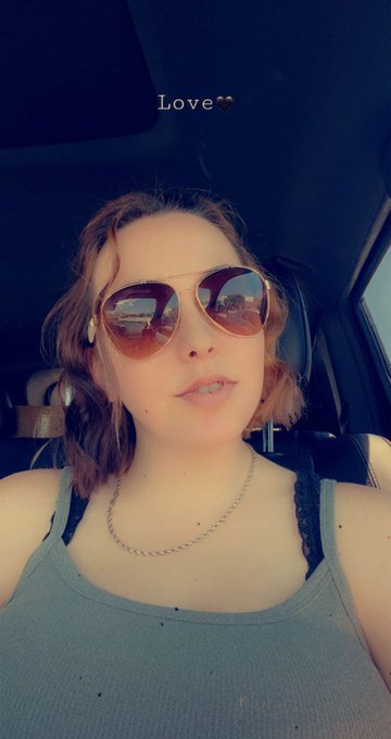 My birthday is tomorrow !! 💖💖 Finally 21 🫣💖😆 I wish I had someone to spoil me 😜 #birthday #spoiled #RETWEEET<a href="/tag/birthday"class="tags"><span>#birthday</span></a><a href="/tag/spoiled"class="tags"><span>#spoiled</span></a><a href="/tag/retweeet"class="tags"><span>#retweeet</span></a>