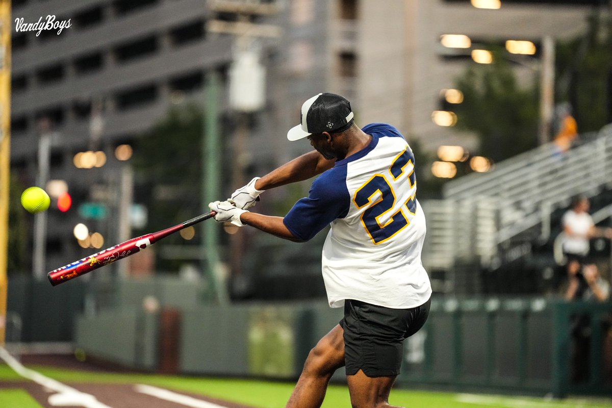 VandyBoys's tweet photo. Frames from the home run derby. 📸 https://t.co/mPDF40qHJb