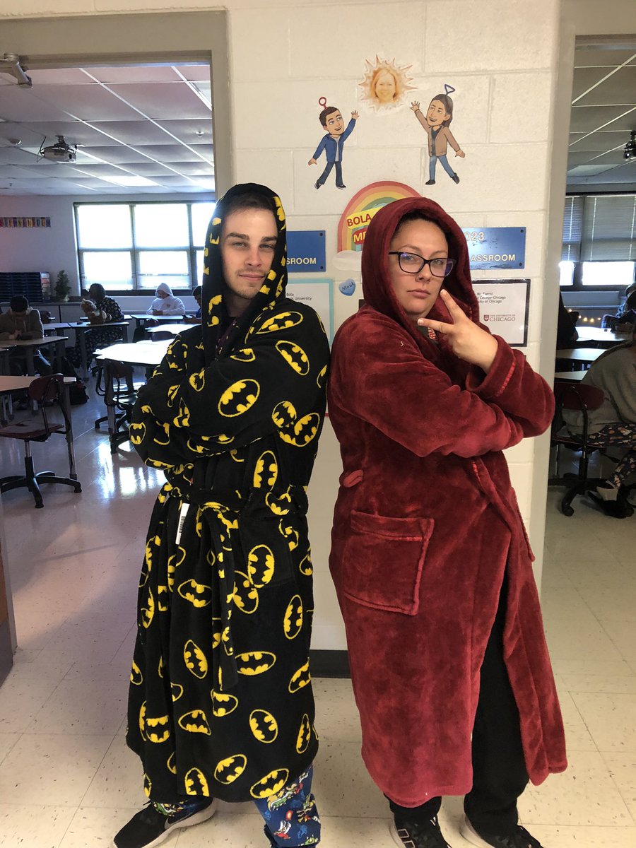 MissLonero's tweet photo. Did you know research shows that productivity increases 87% when provided the opportunity to work in pajamas all day? #Homecoming2022 #YHS #yorkvillehs #gofoxes @MrBola115 https://t.co/3teNwwWLoX