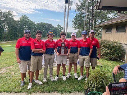 ZachGentry116's tweet photo. ROCK GOLF Region Runners Up!! Going to state! 11th grader Jake Cromer placed 3rd individual and 7th grader Conner Ford placed 5th. 🚀 ⛳️ #golfwithgratitude https://t.co/k37k8jqHpM