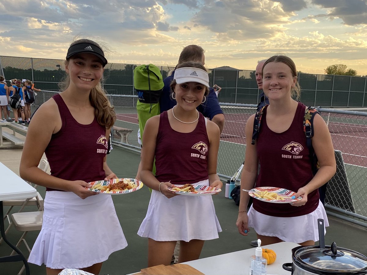 Girls Tennis LSHS on Twitter "SouthNorth PreMatch Pasta Night on the