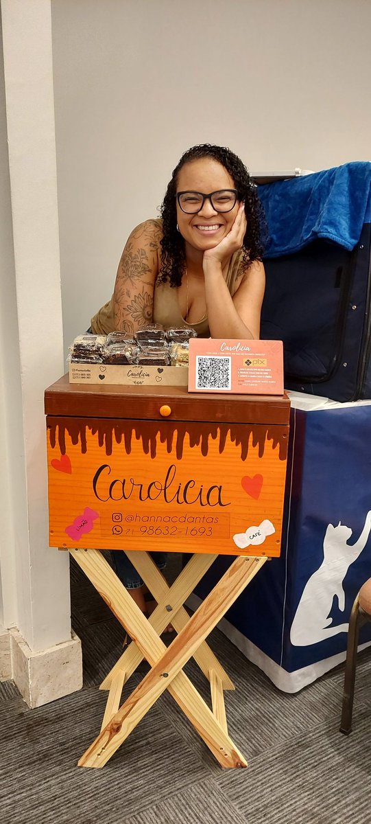 HannaCardine's tweet photo. Passando para avisar que a CAROLÍCIA estará na FEIRA DA CIDADE esse final de semana! 🥳
Quero você lá para prestigiar meu trabalho e de tantos outros empreendedores.
Não é fácil não viu, gente! Cola lá! https://t.co/CvOLEsVMLP