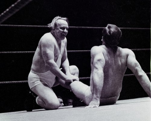 GentlemanRegal's tweet photo. Les Kellet - "People were terrified to wrestle him, but if you watch him on TV, he was a clown."

@RealKingRegal can't do him justice, but Dave Taylor can. Catch the #UnAmericans episode at https://t.co/d5Isj0pfq6! https://t.co/ivnBTUkRgo