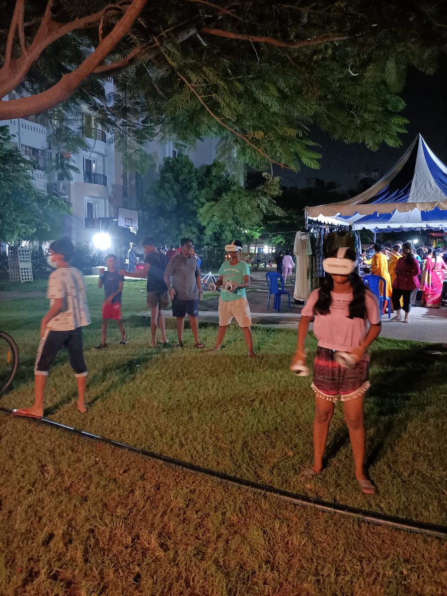 vremerge's tweet image. SCHOOL KIDS ENJOYING OUR EDUCATIONAL #games IN #virtualreality . CALL US FOR SCHOOL BOOKINGS

#vr #enjoying #school #kids #educational

VR EMERGE
vremerge.com
8110911110