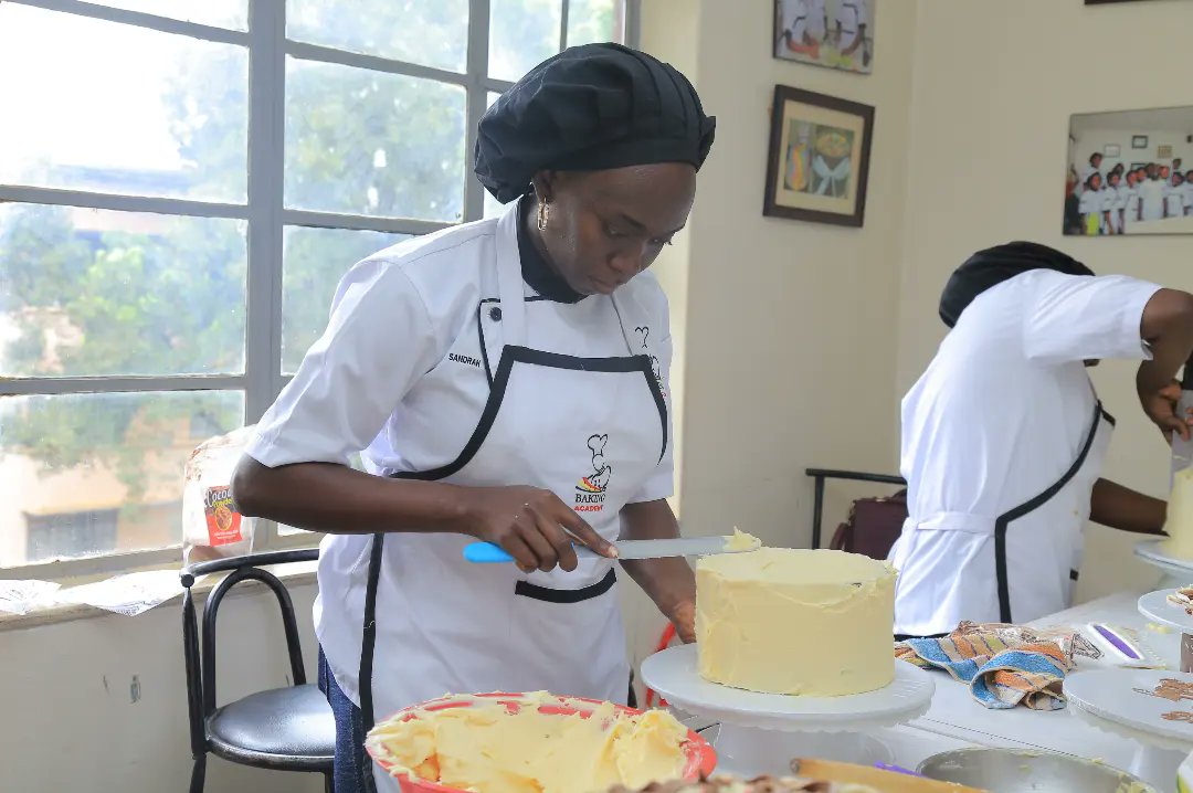 BakingAcademyUg's tweet photo. #bakeryandbasiccakedecirationclass 
There is progress .... U can become the next baker ... 
Just enroll for the next intake 
Call/Whatsapp us on 0757310583 / 0706740071 / 0780372203 / 0706225800.

#bakingfromscratch #cakedecorators #bakingtime #bakingclass #bakingacademy https://t.co/oua7J6EZFX