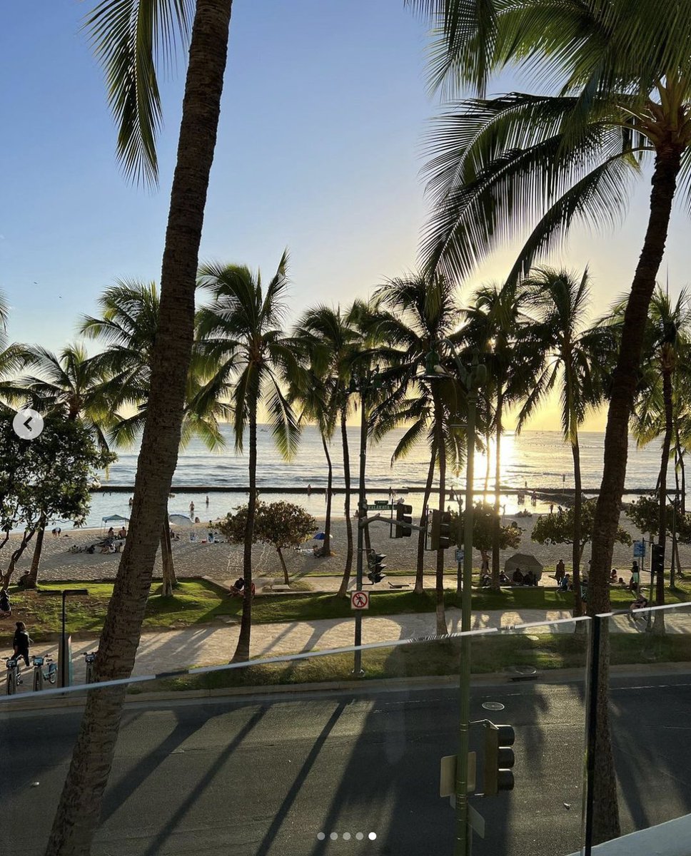 UCSF-East Bay (@ucsf_eastbay) on Twitter photo If only every conference was in Hawaii. 🌊☀️🌴 Congrats to <a href="/UCSF_EastBay/">UCSF-East Bay</a> residents Drs. Le, Banks, & Kwak on their presentations at the annual #SAAS #SAAS2022 meeting! #ucsfeastbaytakesoverhonolulu <a href="/AsianAcadSurg/">SocAsianAcadSurg</a> If only every conference was in Hawaii. 🌊☀️🌴 Congrats to <a href="/UCSF_EastBay/">UCSF-East Bay</a> residents Drs. Le, Banks, & Kwak on their presentations at the annual #SAAS #SAAS2022 meeting! #ucsfeastbaytakesoverhonolulu <a href="/AsianAcadSurg/">SocAsianAcadSurg</a>