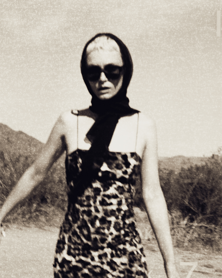 ArtistLalo's tweet image. GN
New work with @itsAlexboldea and Melinna.