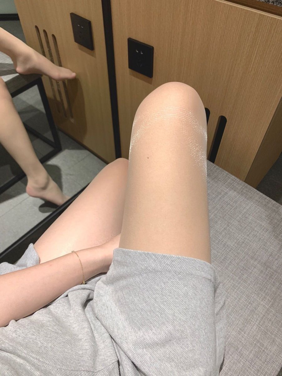 #汲润绝妙触感 @Sjrun_  S2落雁肤，这遮暇效果，这丝滑细腻的质感！绝了！
#汲润丝袜 https://t.co/fqVcxypZXh