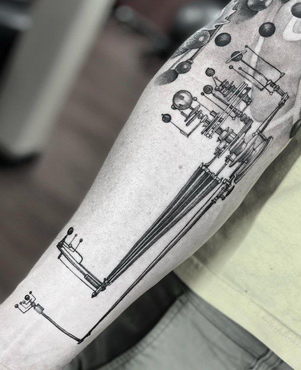 KushKingdomApe's tweet photo. Interested in learning more about our amazing #NFTartist? Take a look at some of the mind-blowing #tattoo work she accomplished before #KKAC.

Be sure to take a gander at her instagram as well:
https://t.co/PwIAmAiVjM https://t.co/vrXWMnYWfw