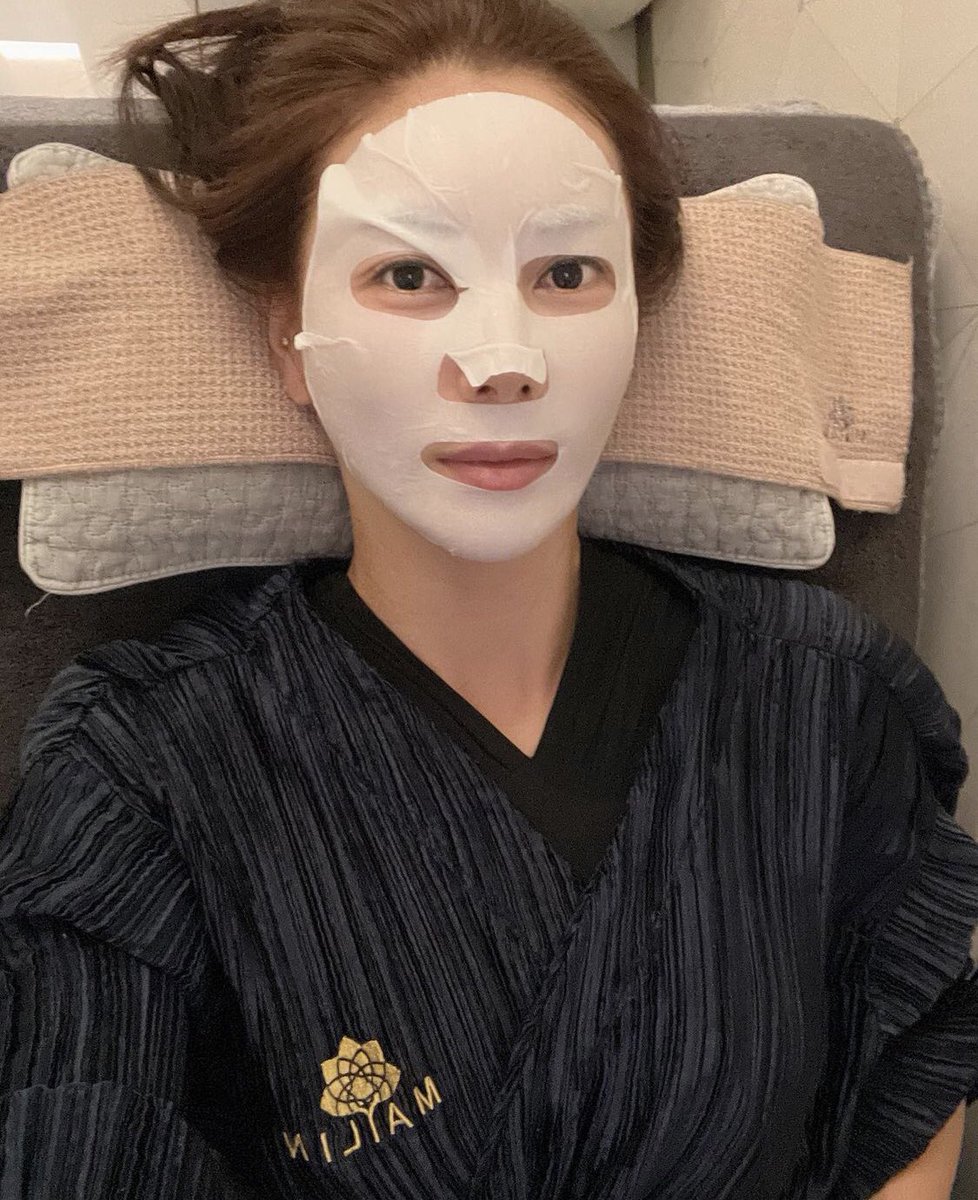 Go to bed early to have more energy to play, but don't forget to maintain it.😴