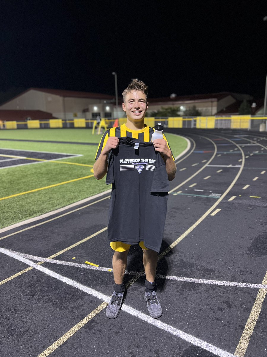 Congrats to Nick Novak for being our SVS Player of the Game. His goal and 3 assists proved too much in a 7-3 win for <a href="/CrestviewFC/">Crestview High School Soccer</a>   #steelvalleysvs #ohio #highschool #soccer 🎉⚽️🎉