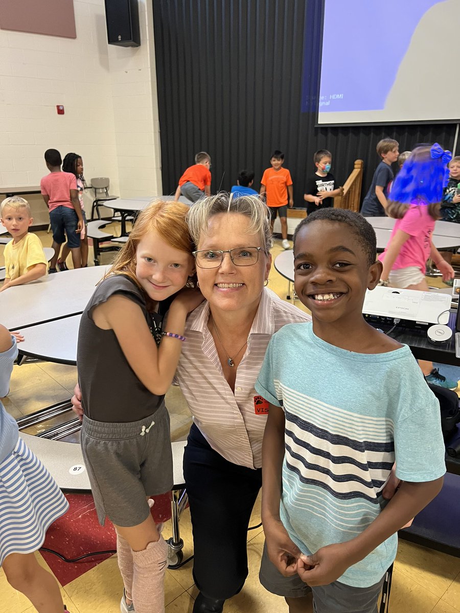 Angie Cotrell tweet media