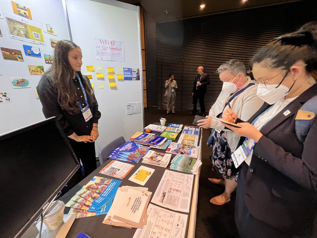 vhalhen123's tweet photo. If you are at #APMCDRR2022 and want to know more about School Safety,different references from countries across Asia Pacific region,do visit #APCSS booth at the Market Place. You can also share your own commitments #CSSFcommitments #Safeinschools @UNDRR_AsiaPac @UNDRR @tamobhid https://t.co/pZXK41Xw1q