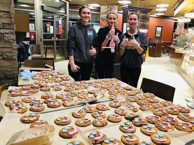 Shout-out to tonight’s Smile Cookie decorators- thank you so much for spending your evening dotting eyes and drawing smiles. With your support, we can continue to help many, many local students in need.  

Also, thank you for purchasing some 🙂🍪s after your shift! ❤️ <a href="/TimHortons/">Tim Hortons</a>