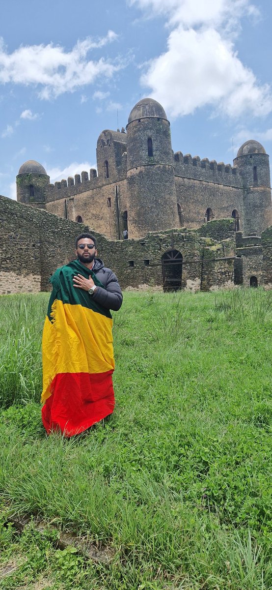 fano_media's tweet photo. አማራ ማለት 
ኢትዮጺያን ሠርቶ እንደሀገር ያቆየ
የነጻነት ተምሳሌት!
የሠላም ተምሳሌት!
#ፋኖነት ይለምልም https://t.co/9dlv4L6XTs