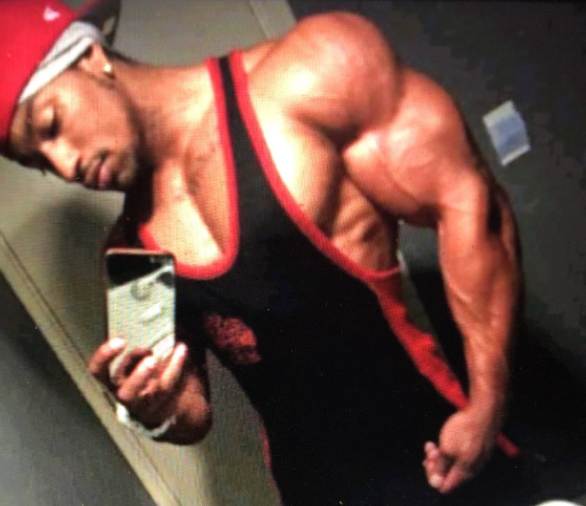 smithxshane's tweet photo. What are your thoughts about wrestling in a singlet? #Wrestle #Wrestling #Wrestler #submission #eroticwrestling #singlet #Gaywrestling #schoolboypin #Jobber #heel #domination https://t.co/TPkzuM1cxb