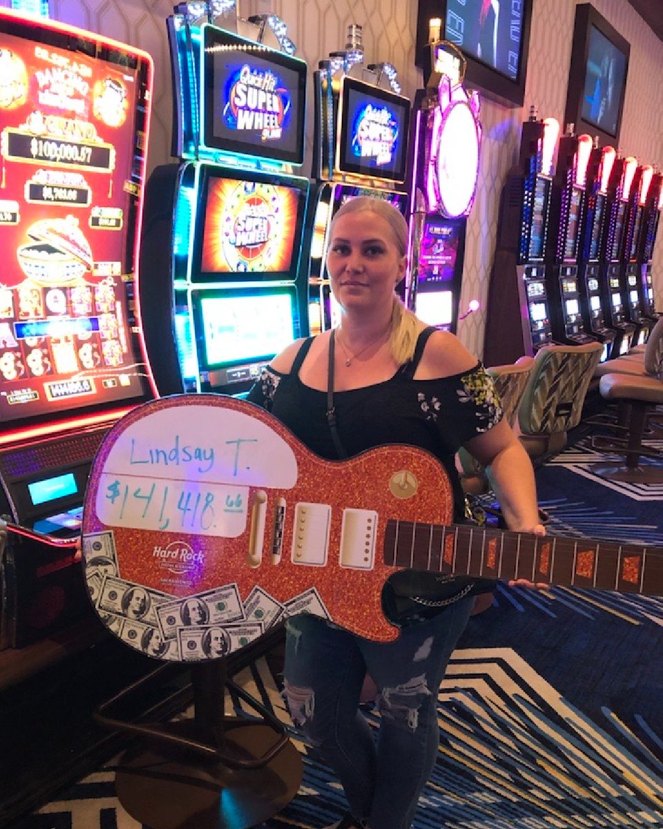 🚨🚨 Jackpot over 100K alert!! Congratulations Lindsay🎉 Don't forget to ask for a photo with the guitar when you hit the Jackpot! #hardrocksacramento