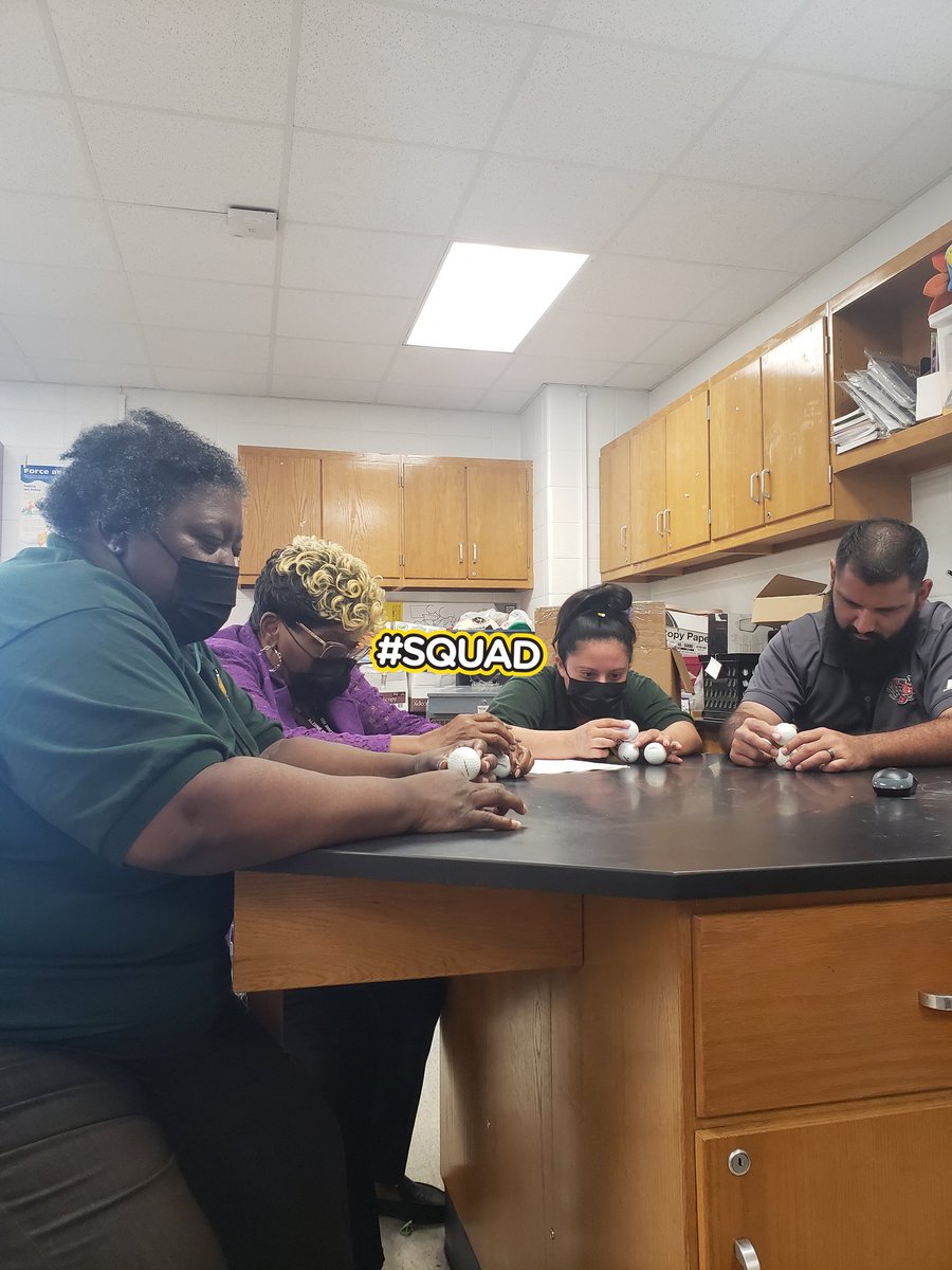 Melissa Zamarripa tweet media