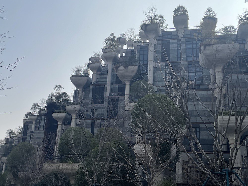 archixpress's tweet photo. 1000 Trees, shopping mall and entertainment complex in Shanghai https://t.co/eb6xyBV7jn #1000trees  #shanghai #china #heatherwickstudio #greenarchitecture https://t.co/xlobjVXNbn