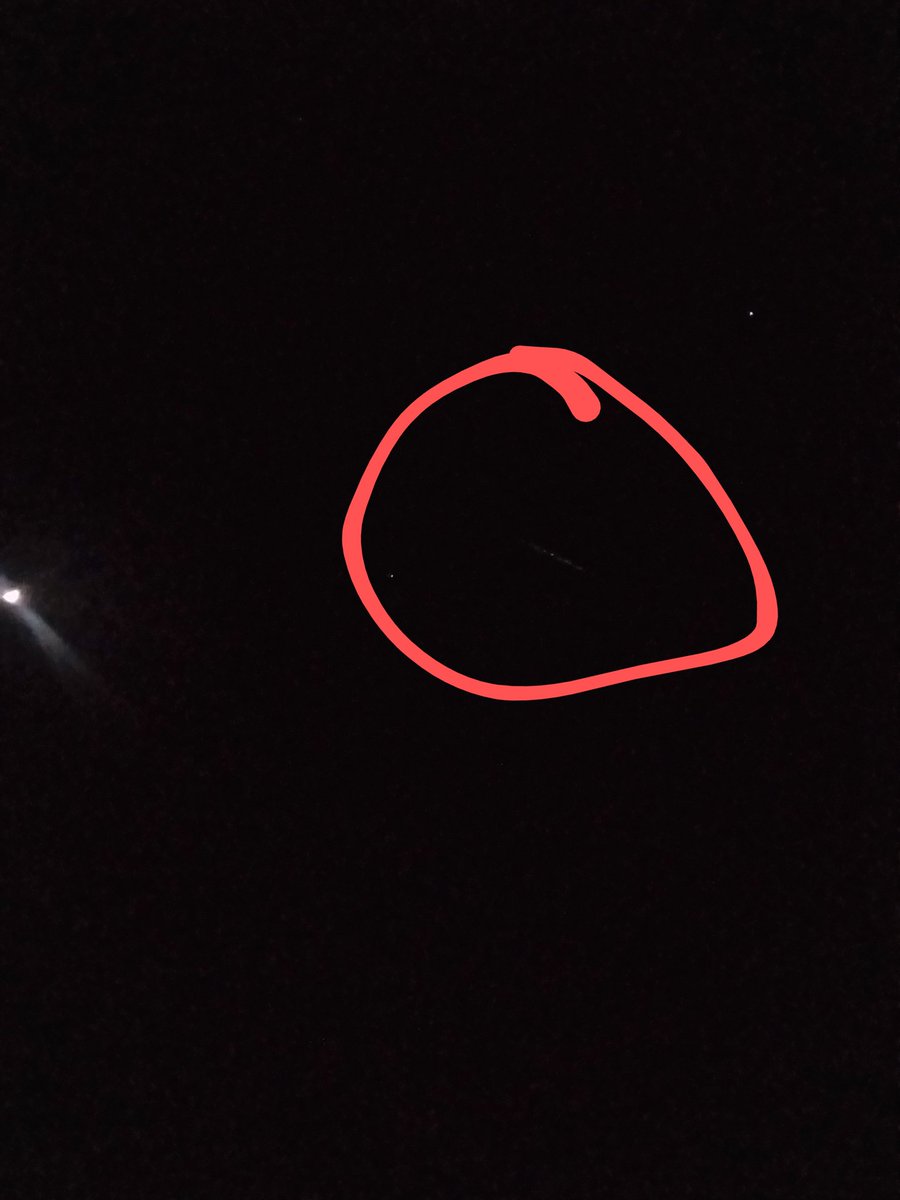 Izo_oo's tweet photo. My poor camera  spotted this line of light, very long, moving in the sky at around 5:20 this morning. What's up? https://t.co/eCA5GlPzun