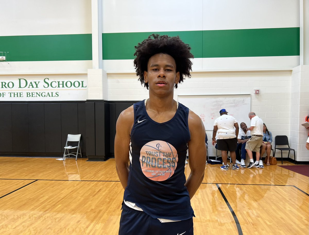 Coach_Rick57's tweet photo. 6'6 '24 Jaeden Mustaf is such a physical, strong, and effective point guard. Kansas + Miami in to see the talented floor general.

#PhenomHoops https://t.co/O9fn9VM2g9