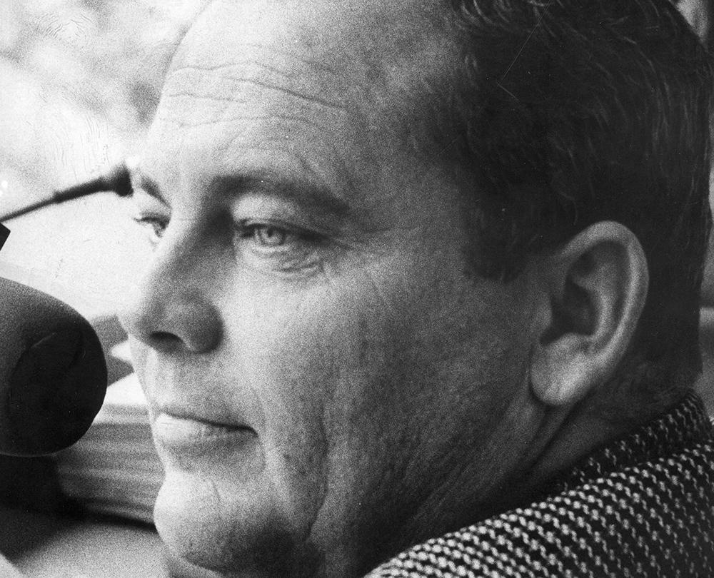 metsrewind's tweet photo. Here's an Amazin' note: Today is Bob Murphy's birthday. he was born on this day in 1924 and served as the franchise play-by-play voice from 1962-2003. This one is for you, Murph! #TheHappyRecap #LGM https://t.co/EA7raJIfcH