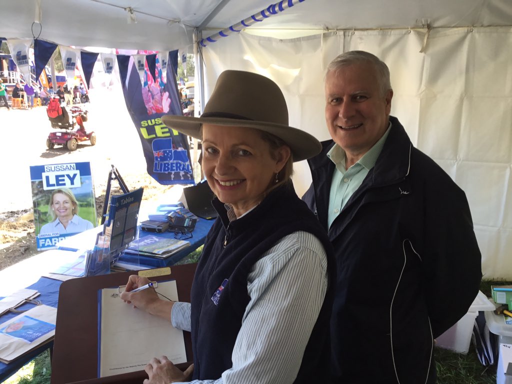 HentyMachineryFieldDays tweet media