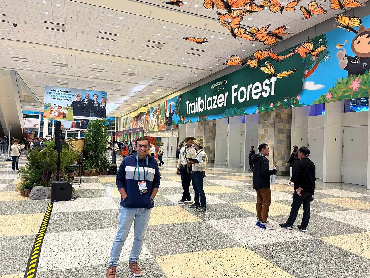 Got a badge for #DF22
Super excited to make first <a href="/Dreamforce/">Dreamforce</a>