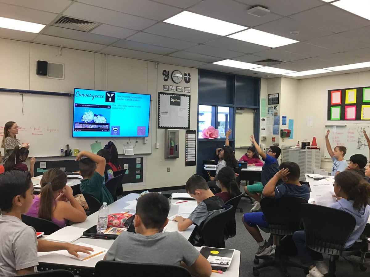 MrsCarranza403's tweet image. Thank you @AshleyMBSD for coming in and introducing Content Imperative to my class, they loved it! #bsdGATE #4thgradeGATE