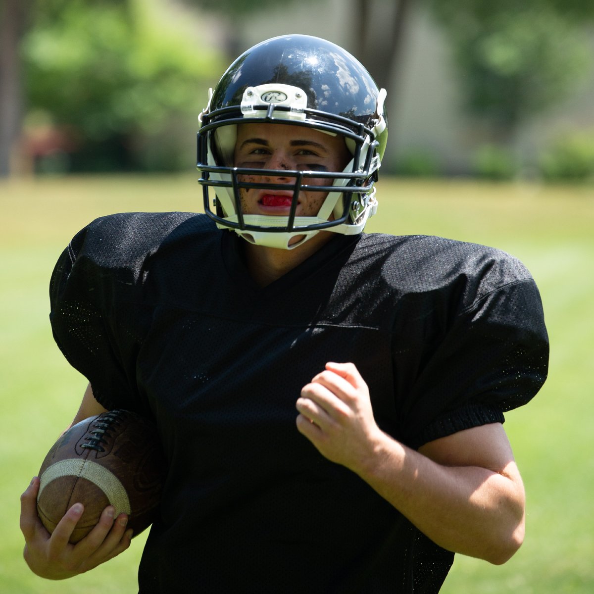The SISU 3D is great for all sports, and is highly recommended for any sport involving physical contact.

#sisumouthguard #mouthguard #grit #sportsgear #football