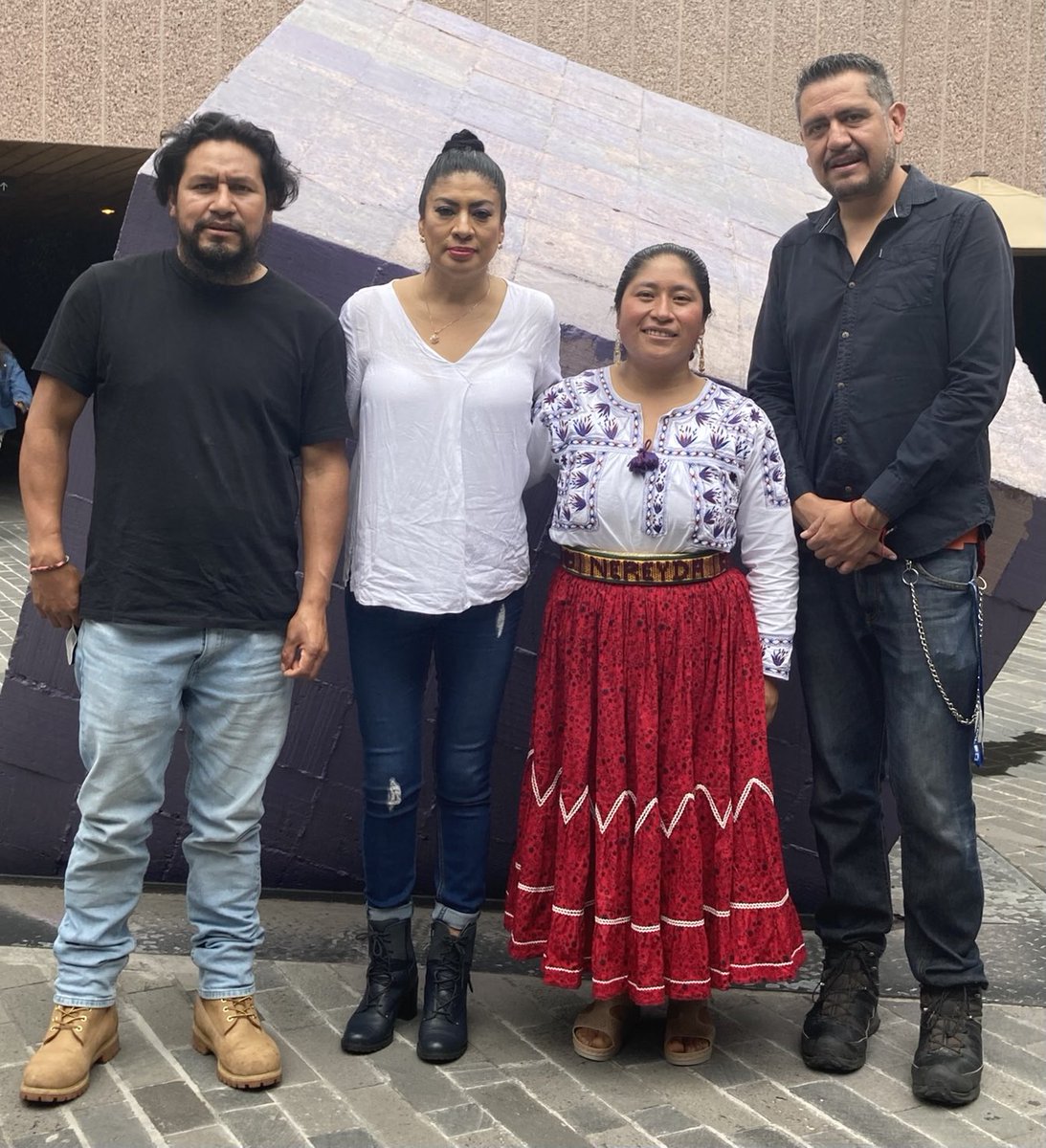 “Sanctorum”, de Joshua Gil, se estrenará este 22 de septiembre. Aquí con el director y los protagonistas. Una película fuerte y reflexiva.