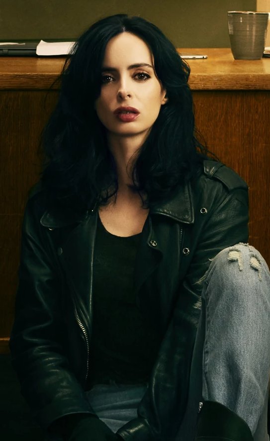 xfinalheart's tweet photo. @vaginabones69 She looked like Jessica Jones to me. I mean, still gorgeous, 10/10 https://t.co/ycE2mTutwd