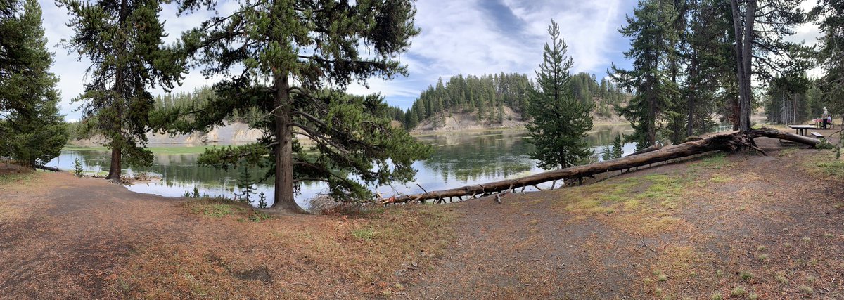 TheLotch's tweet photo. Day 5 of the trip ended up being the longest so far…up from 6am to 6pm getting back to the room, I traveled the whole route of Yellowstone. While much more “same-y” than I think people give it, it was such a beautiful adventure full of some of the best the Earth has to offer. https://t.co/rBYKLX5BFx