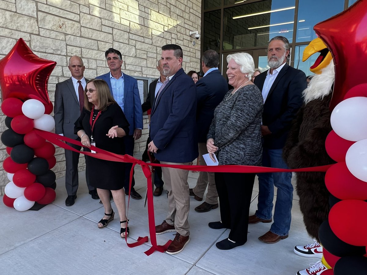 ArgyleISD's tweet photo. Thank you Argyle ISD community for a great turnout tonight for the ribbon cutting and dedication of the new Argyle ISD administration building! ✂️🎉

Special thanks to AHS’ Remedy A Cappella on an awesome performance! https://t.co/u0A2O8my0g