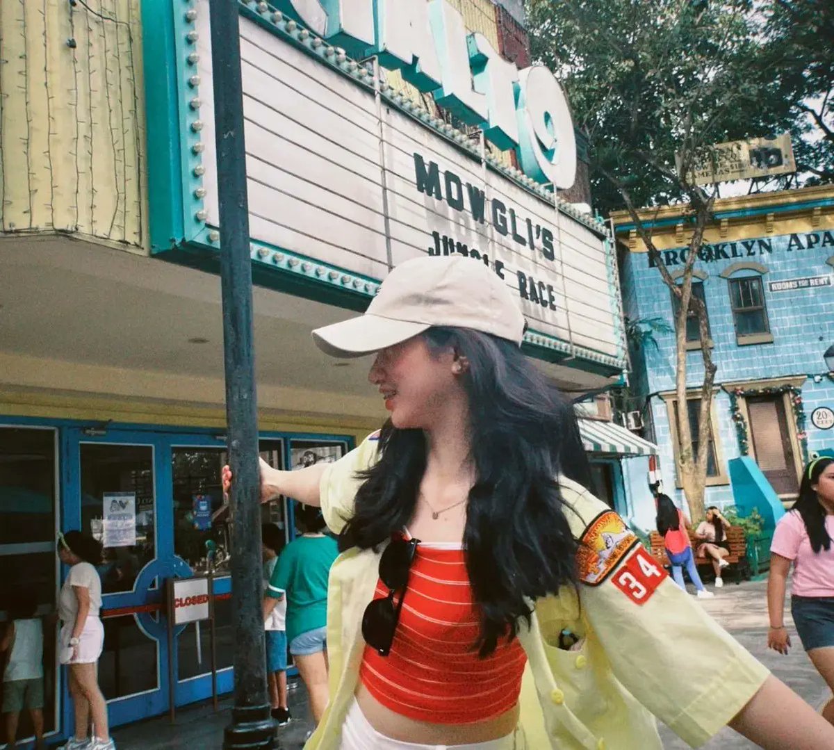 denlrnz's tweet photo. ❤💛

https://t.co/TjN70wFMBT https://t.co/1HVNuXEw1F