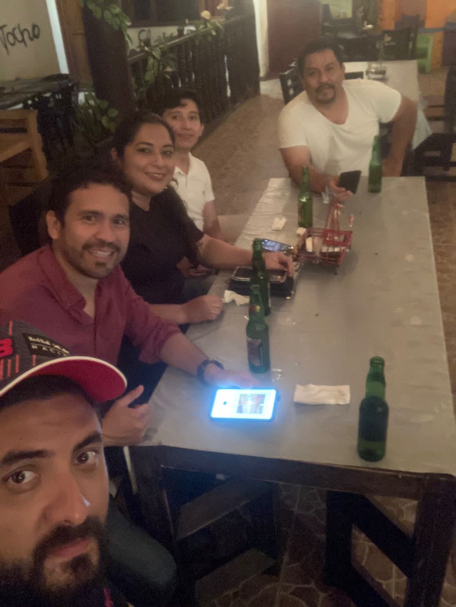 Rulo_cruz's tweet photo. Apoyando a mis leones desde Tizimin yucatan #seriedelrey #LMBxEspn #leonesdeyucatan #espn https://t.co/e949ODUCv2