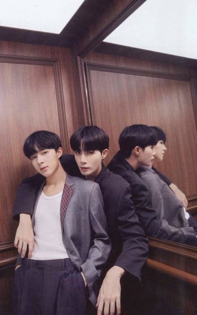 pxzhnnn's tweet photo. สมบัติ                         ของชาติอะไร
    ของชาติ                            ของกู https://t.co/QOSQQyJctE