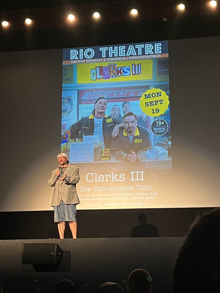 a_redhead_vixen's tweet photo. Snoochie Boochies, haha. But no, for real, #Clerks3 will make you cry.
Fucking thanks for that @ThatKevinSmith 

#ClerksIII #IWasNotReady #ImNotEvenSupposedToBeHereToday https://t.co/byQzhXiu7b