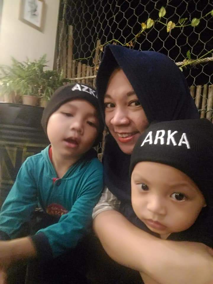 Sehat selalu dan senantiasa tetap dalam lindungan-Nya my <a href="/nayaschatzi/">Sepriana H. Mokoagow</a>.

Terima kasih telah menjadi ibu Terbaik bagi Azka Arka. Berkah di sisa usiamu. Aamiin