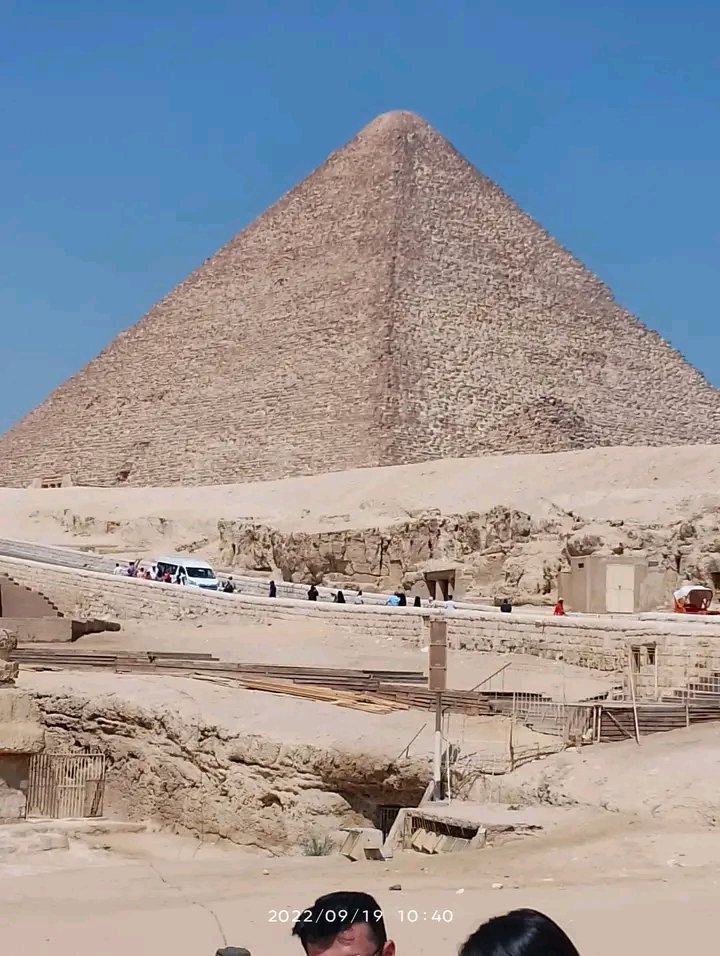 Anthoh08's tweet photo. El #Egipto . https://t.co/KG7AnV54C8