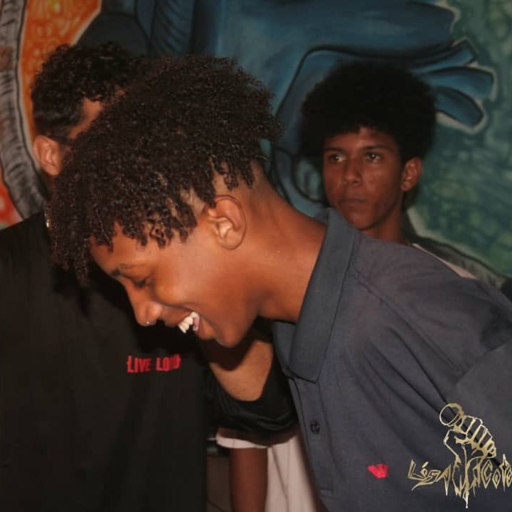 Rizo free tweet media