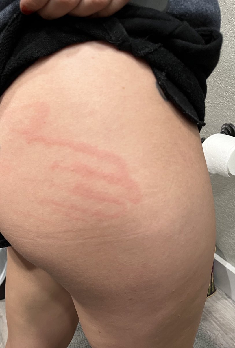 HickoryCharles's tweet photo. Smack my ass like this!!🍑 https://t.co/iYHIdD7AT6