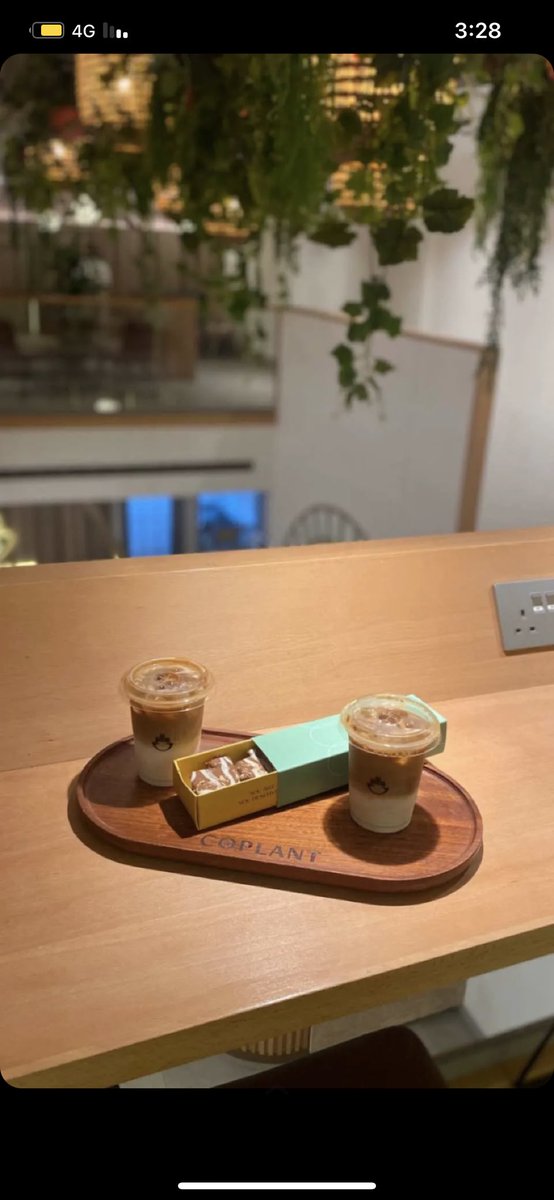 أنت ظلي وخليِ ورفيق روحيِ .🤍